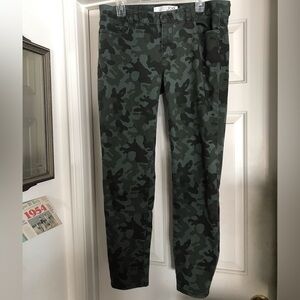 Joe Fresh camouflage Jean , 34” waist